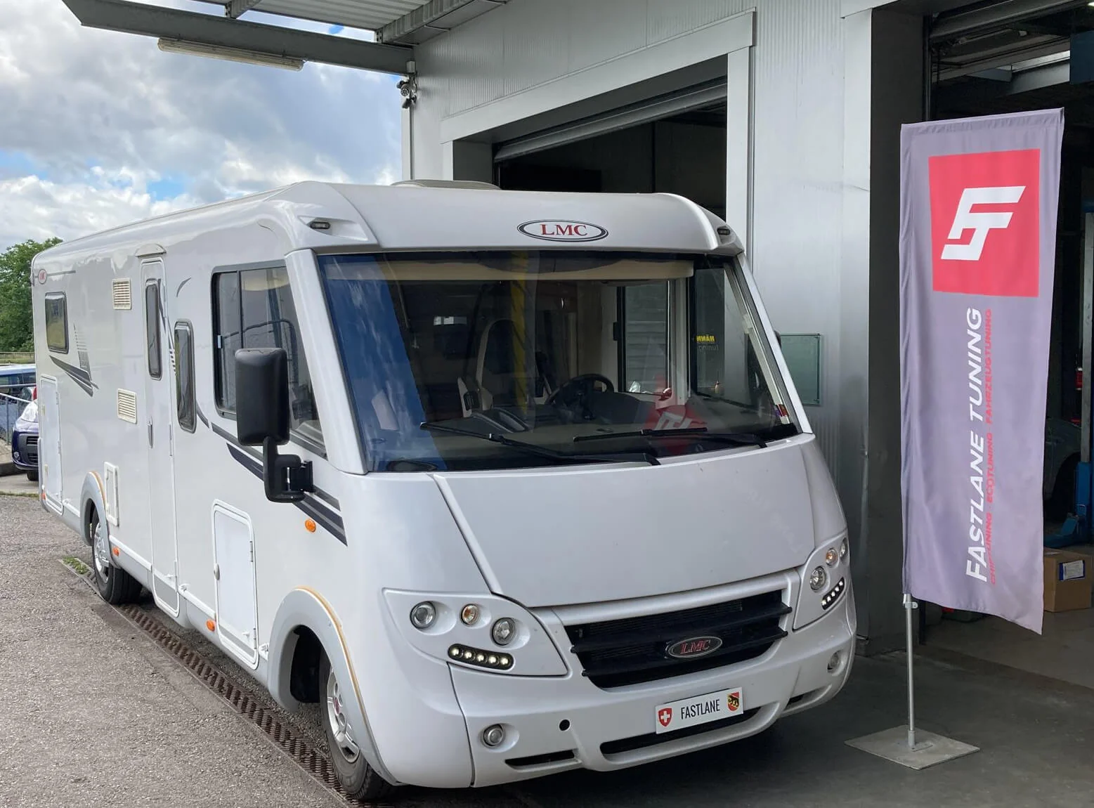LMC 730G Wohnmobil Stufe 1