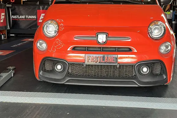 abarth 595 red