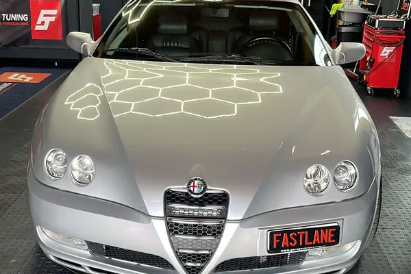 alfa romeo gtv silver