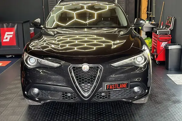 alfa romeo stelvio black