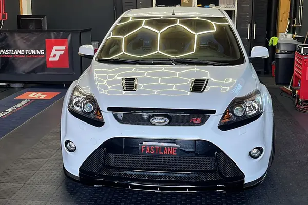 ford focus rs mk2 white