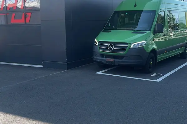 mercedes sprinter green